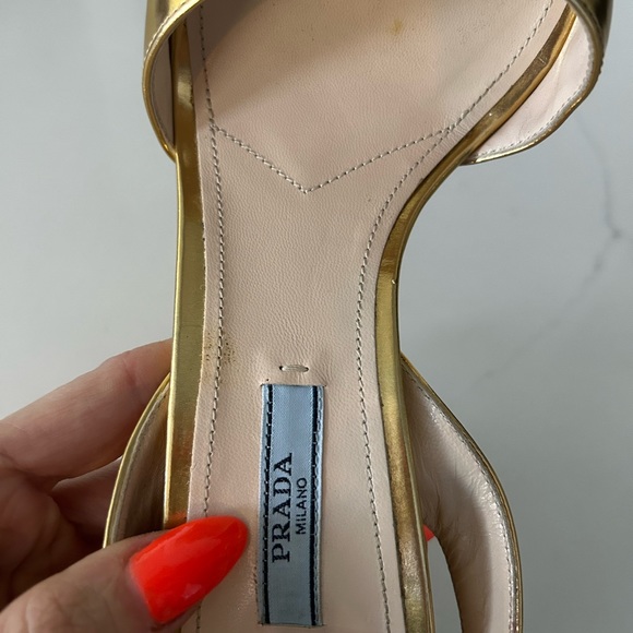 Cream and gold Prada heels, size 39 EU (fit 8.5 perfectly.) - Picture 4 of 12